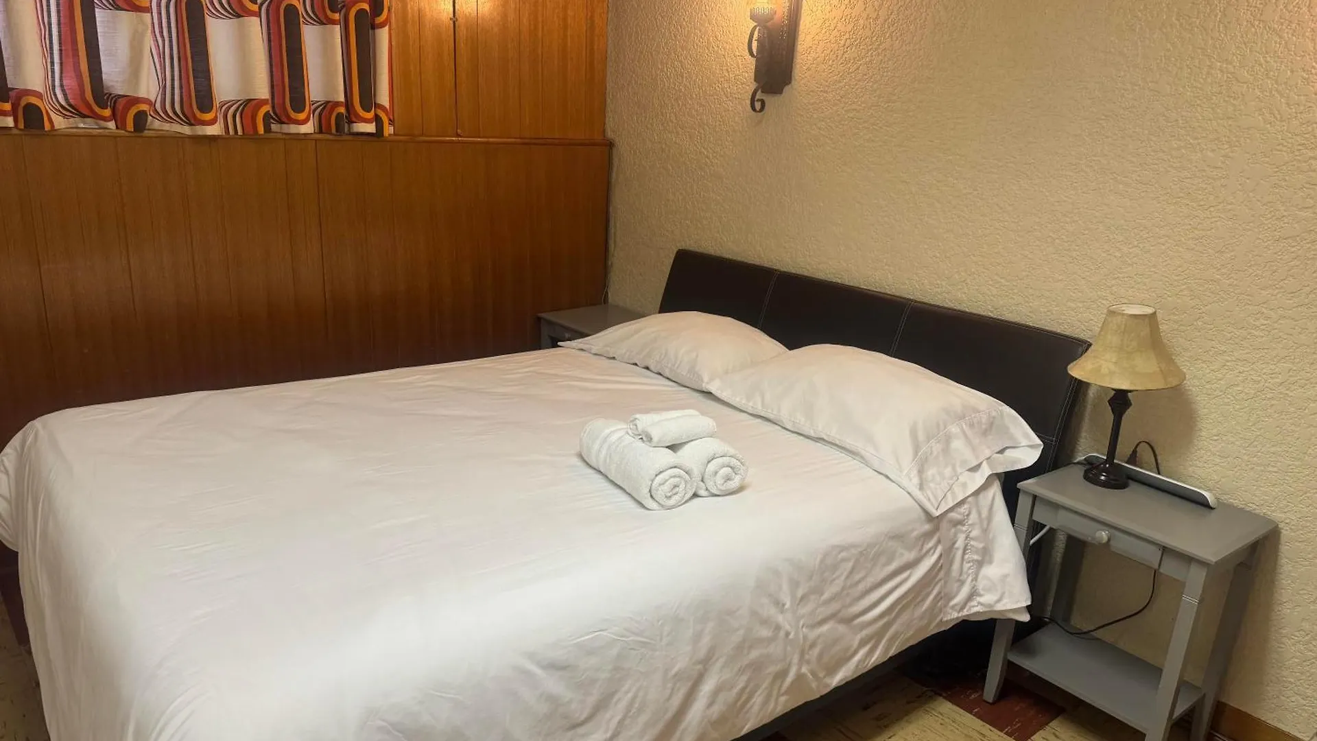Cozy Guest Home Close To Downtown Vancouver Sights & Subway Station